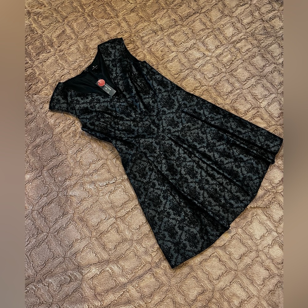 Worthington black and metallic damask print dress size 12 new with tags